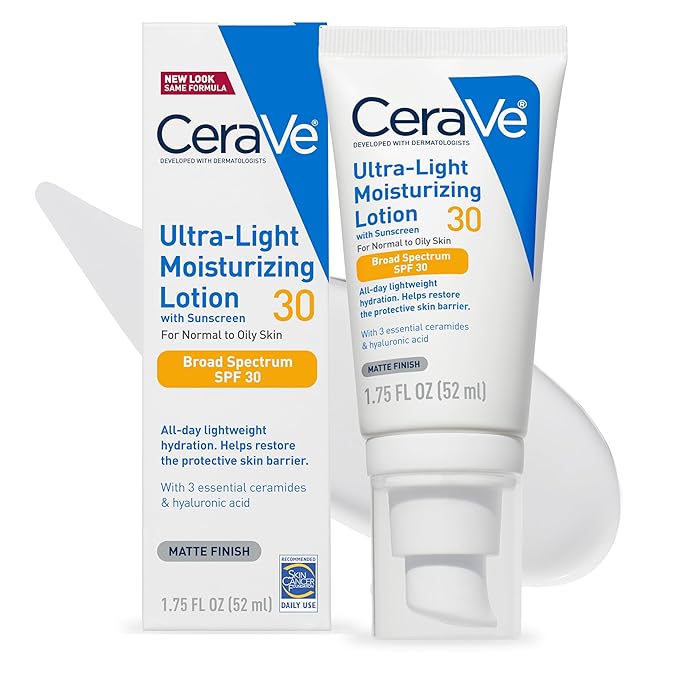 CeraVe - Ultra-Light Moisturizing Lotion With SPF 30 - 52ml