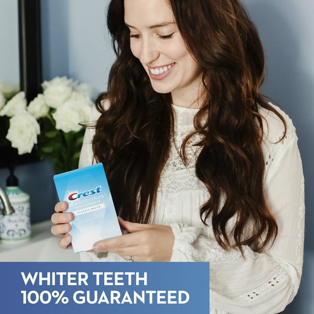 Crest - 3D White Strips Classic White at-Home Teeth Whitening Kit