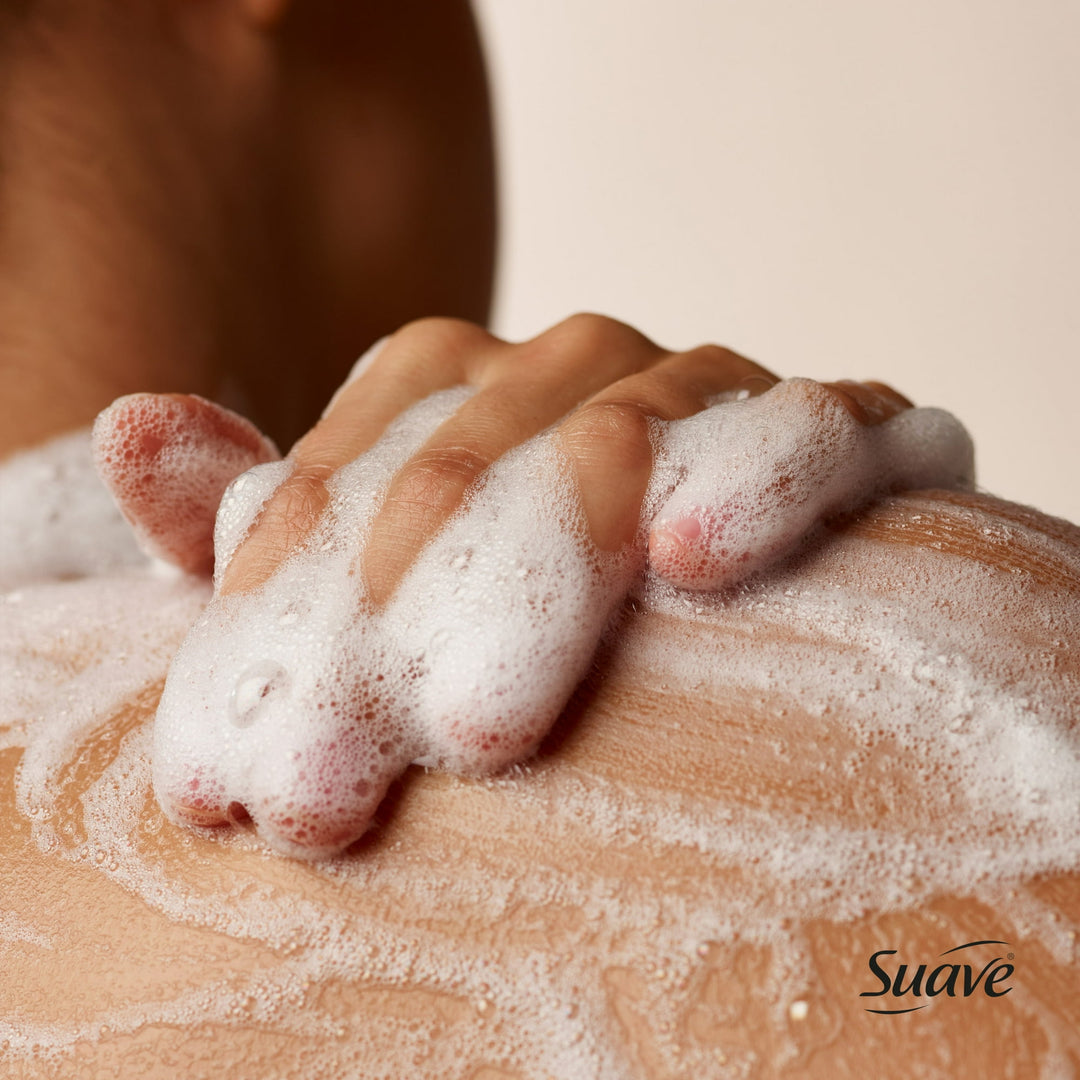 Suave - Strawberry Delight Uplifting Body Wash - Glycerin & Vitamin E - 532ml