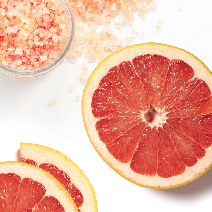 Olay Exfoliating & Revitalizing Body Wash with Himalayan Salt, Pink Grapefruit, and Vitamin B3 - 530ml